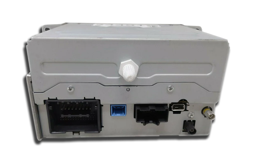 2013 Buick, Chevrolet, GMC CD Player Radio Receiver Replacement - Image 2